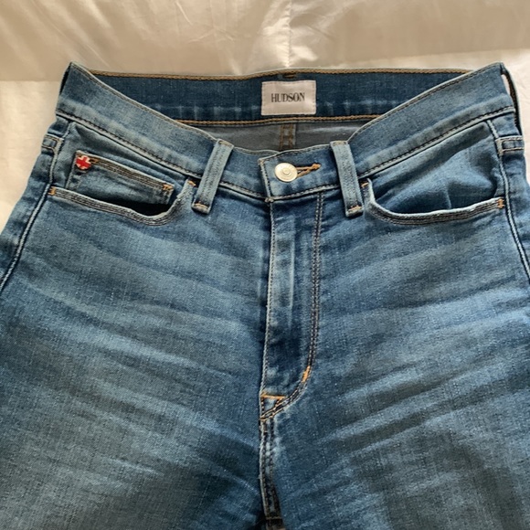 Hudson Blair high rise boot cut designer Jeans. Size 26. - Picture 6 of 8